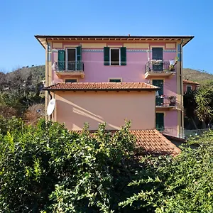 casa-francesca-1.hotelitalianriviera.com/